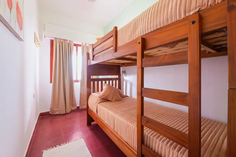Habitación con cucheta